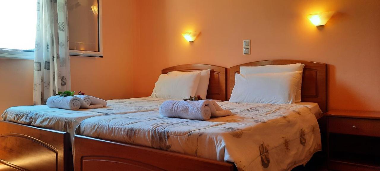 ארילס Nikos Apartments מראה חיצוני תמונה